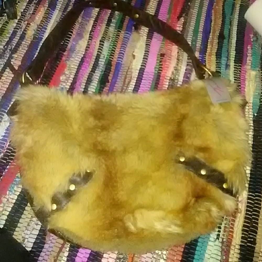 Furry handbag / purse